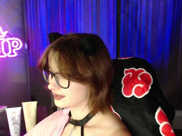Cherry-Luna live cam