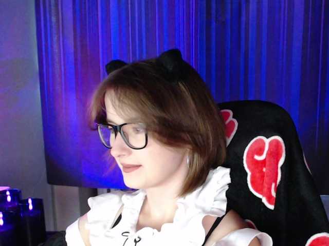 Cherry-Luna live cam on BongaCams