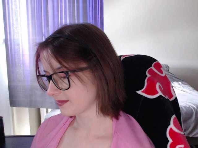 Cherry-Luna live cam on BongaCams