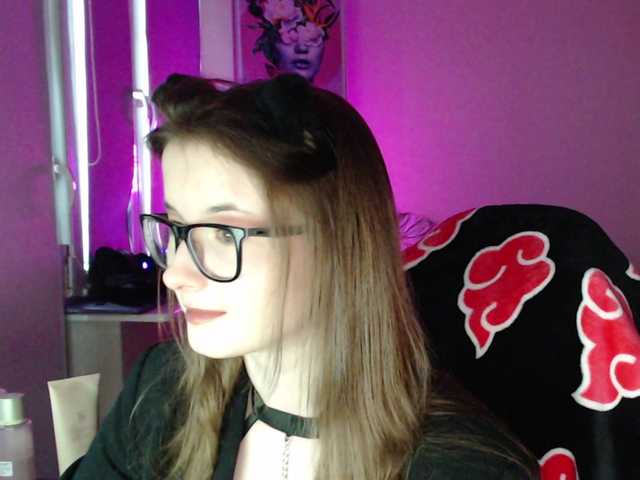 Cherry-Luna live cam on BongaCams