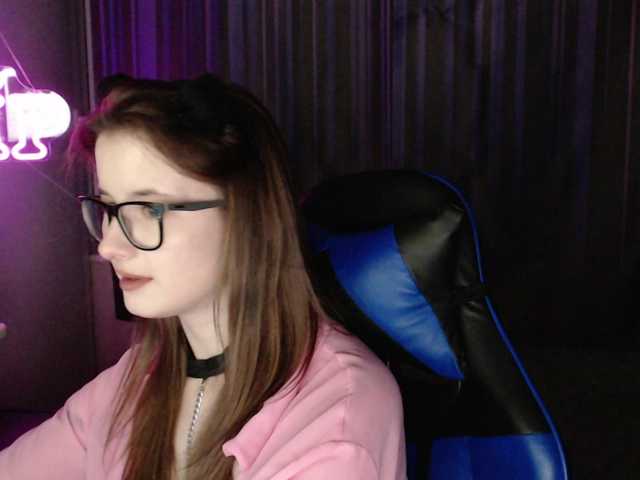 Cherry-Luna live cam on BongaCams