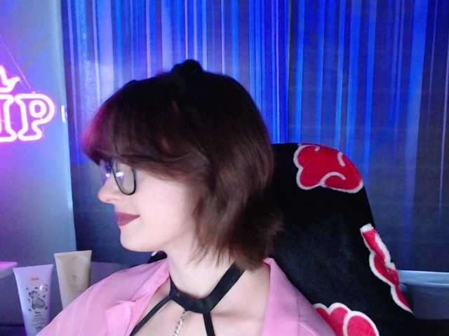 Cherry-Luna live webcam show