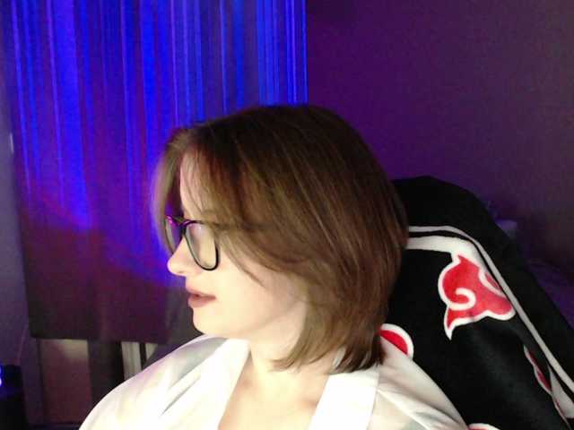 Cherry-Luna live cam on BongaCams
