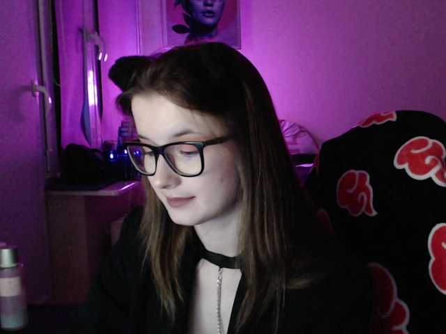 Cherry-Luna live cam on BongaCams
