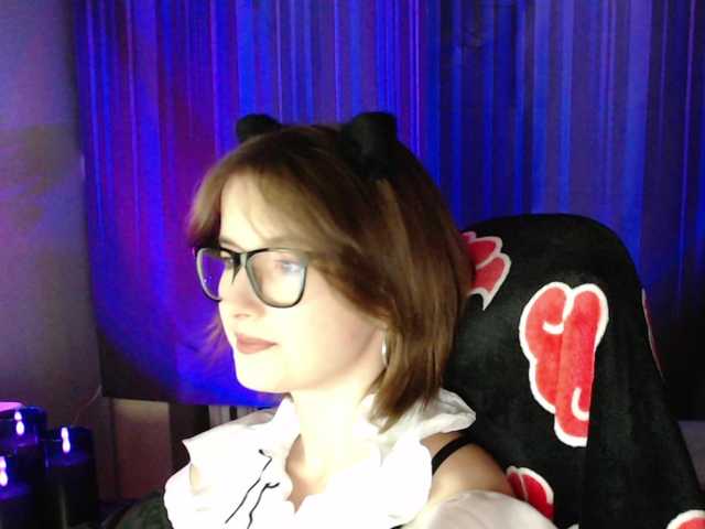 Cherry-Luna live cam on BongaCams