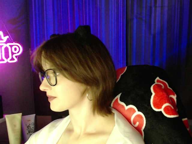 Cherry-Luna live cam on BongaCams