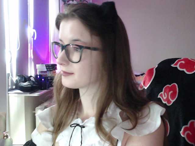 Cherry-Luna live cam on BongaCams