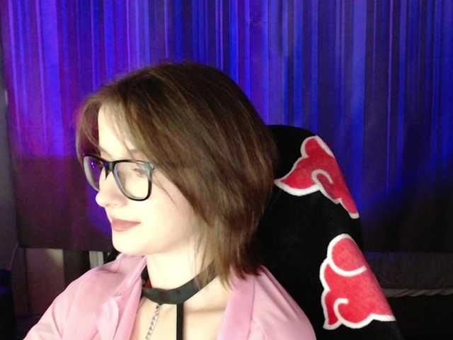 Cherry-Luna live cam preview