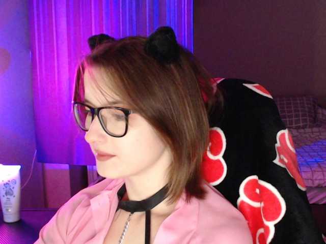 Cherry-Luna live cam on BongaCams