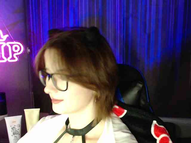 Cherry-Luna webcam