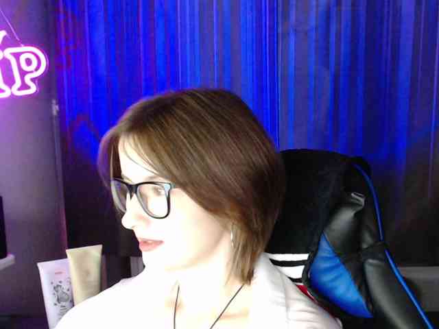 Cherry-Luna webcam