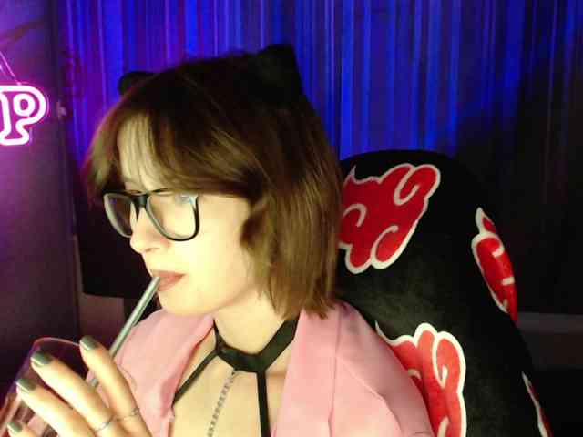 Cherry-Luna webcam