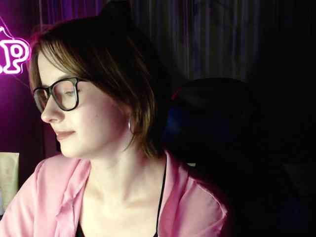 Cherry-Luna webcam