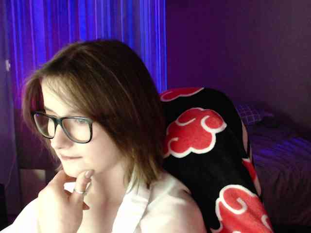 Cherry-Luna webcam
