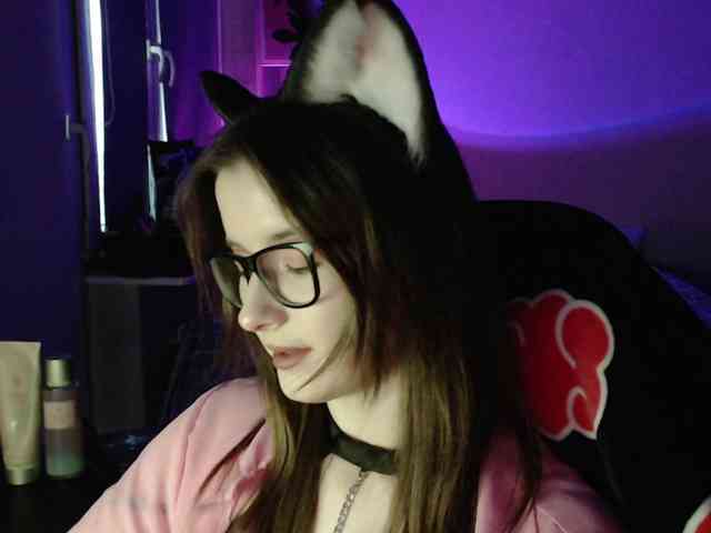 Cherry-Luna webcam