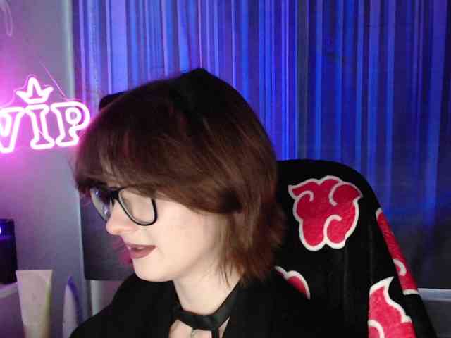 Cherry-Luna Cherry-Luna