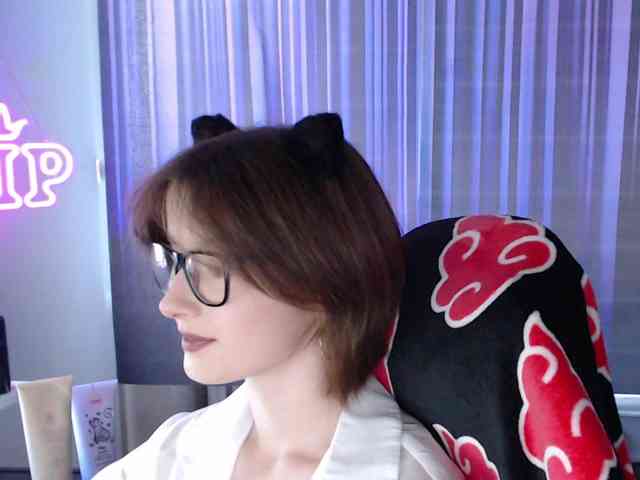 Cherry-Luna webcam