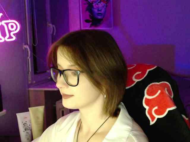 Cherry-Luna webcam