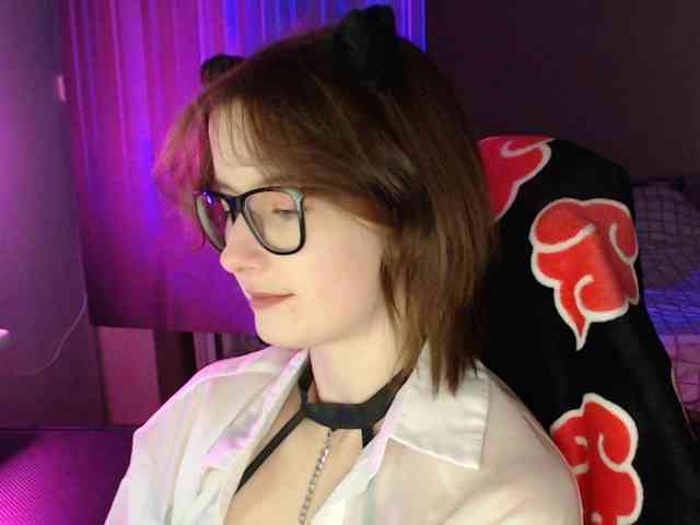 Cherry-Luna webcam