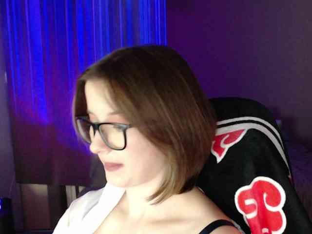 Cherry-Luna webcam