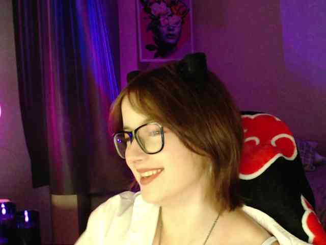 Cherry-Luna webcam