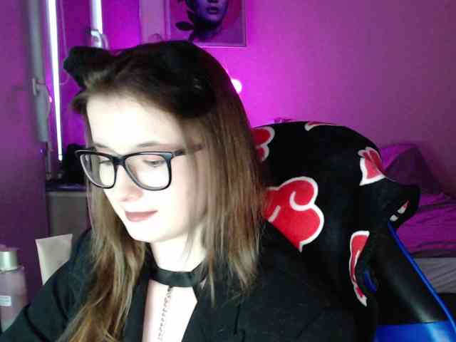 Cherry-Luna webcam