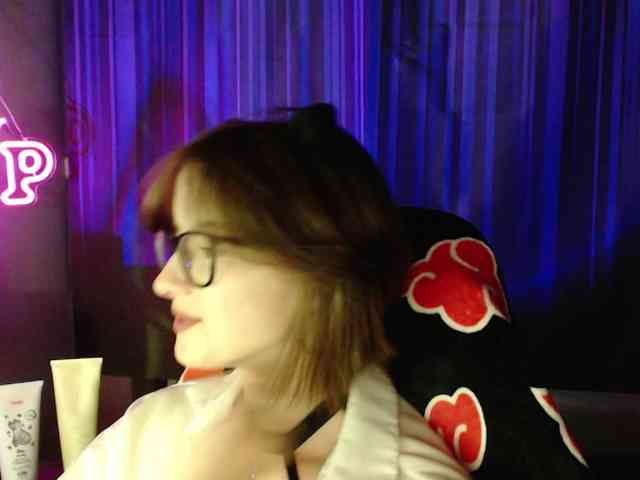 Cherry-Luna webcam