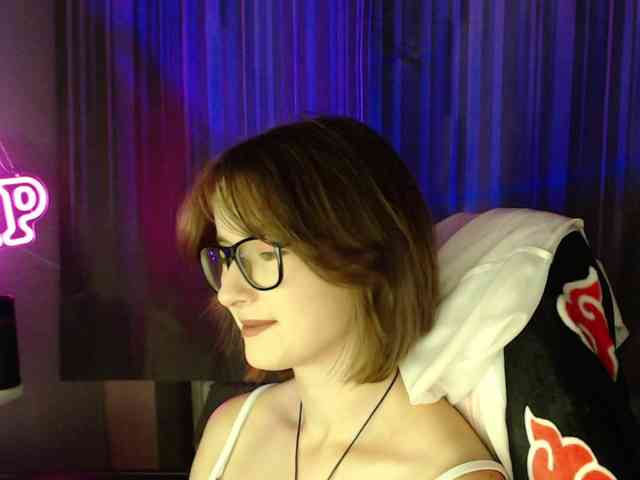 Cherry-Luna webcam