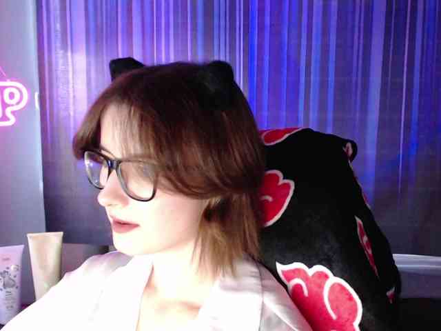 Cherry-Luna webcam