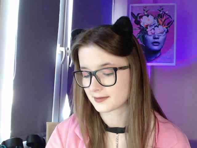 Cherry-Luna webcam