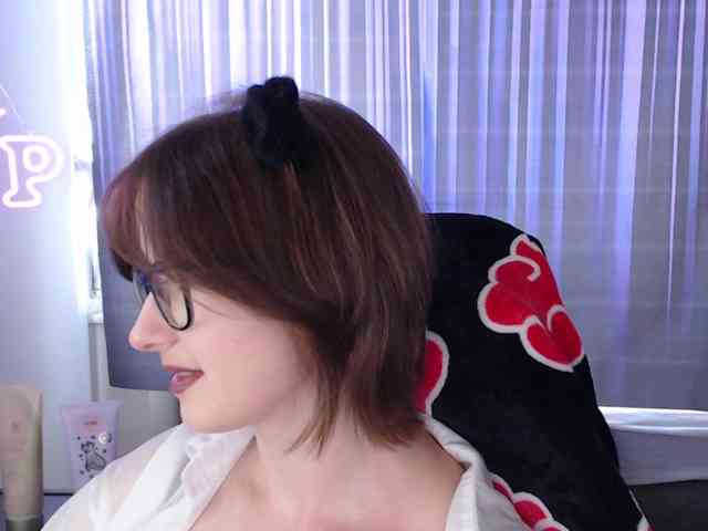 Cherry-Luna webcam