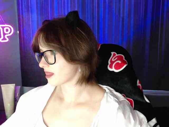 Cherry-Luna webcam