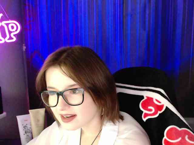 Cherry-Luna webcam