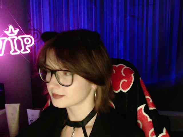 Cherry-Luna webcam