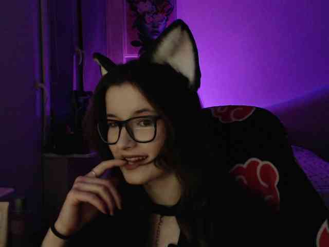 Cherry-Luna webcam