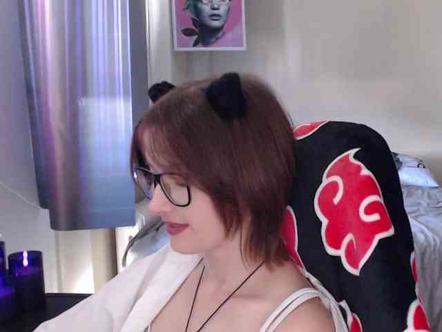 Cherry-Luna webcam