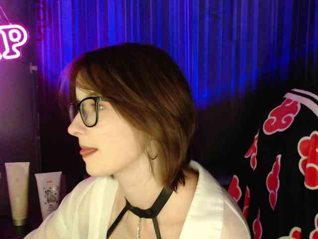 Cherry-Luna webcam