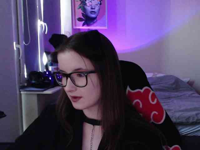 Cherry-Luna webcam