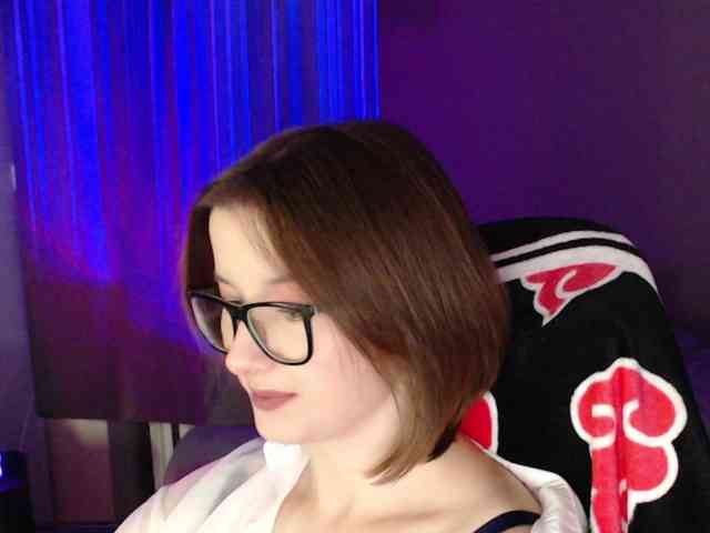 Cherry-Luna webcam