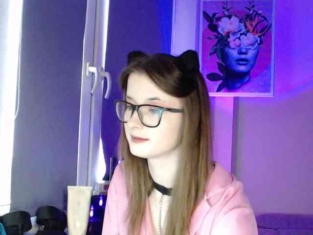 Cherry-Luna webcam
