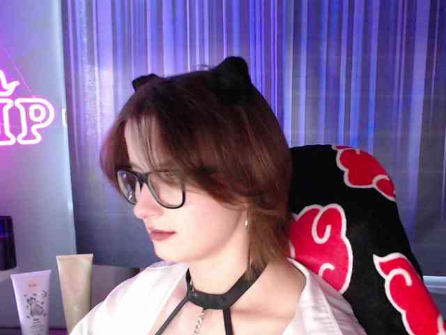 Cherry-Luna webcam