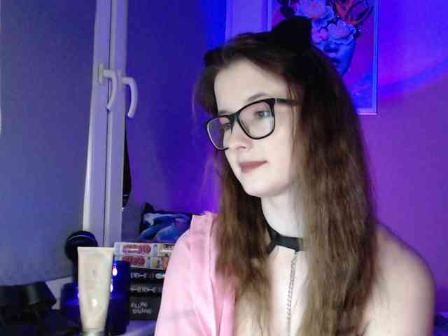 Cherry-Luna webcam