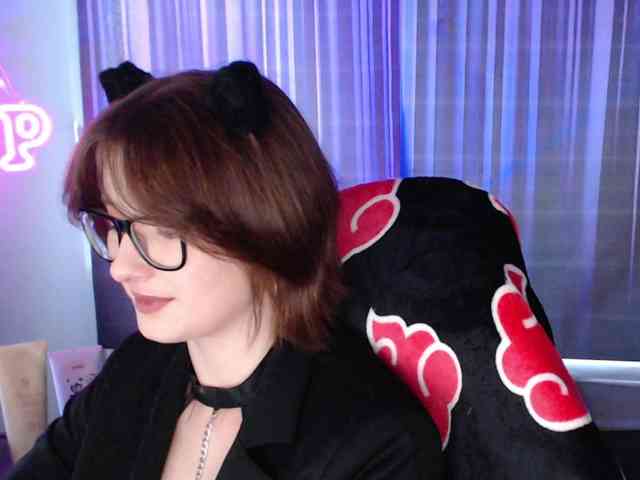 Cherry-Luna webcam