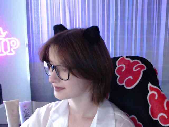 Cherry-Luna webcam