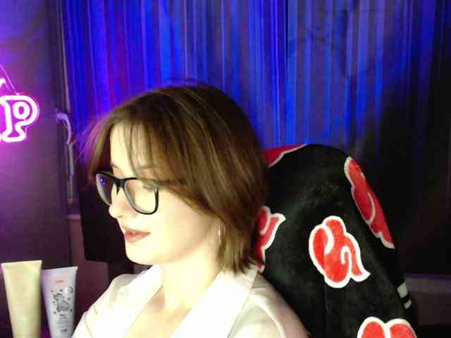 Cherry-Luna webcam