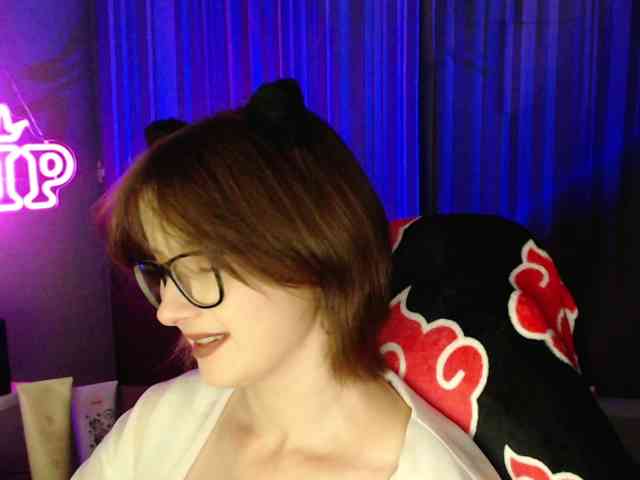 Cherry-Luna webcam