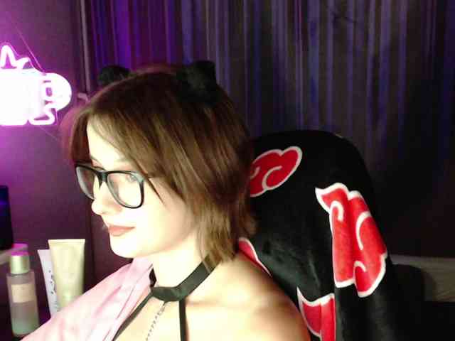 Cherry-Luna webcam