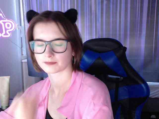 Cherry-Luna webcam
