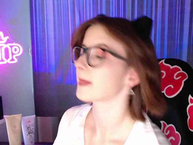 Cherry-Luna webcam