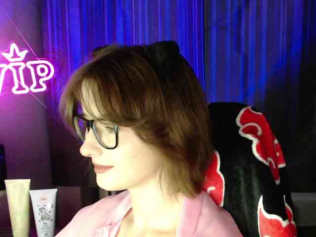 Cherry-Luna webcam